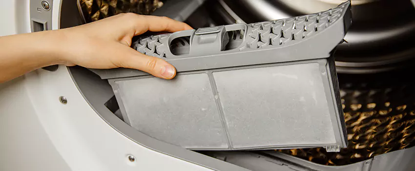 Signs Of A Clogged Dryer Lint Trap in Orcutt, California